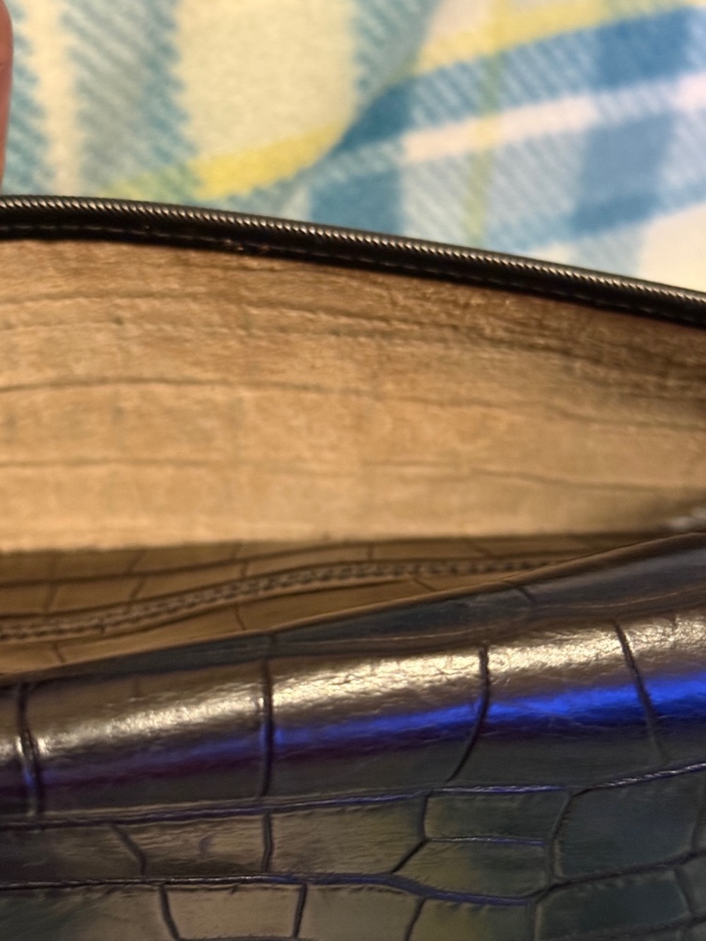 Dooney and Bourke Full flap bag - Picture 9 of 13